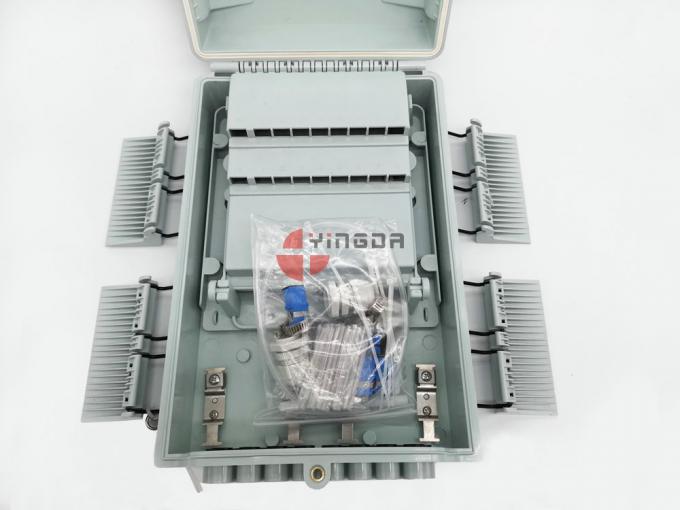 Poste montó la caja 16 del divisor de la fibra óptica IP65 hacia fuera