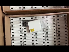 2 puertos FTTH en el interior de la caja de terminación de fibra óptica de cuerpo único salida de pared 86 * 86 * 23mm