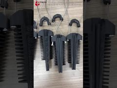 Presentamos la abrazadera de tensión PA300 de plástico para cable óptico de fibra ADSS, abrazadera de cable de fibra para cable de fibra FTTH para usted