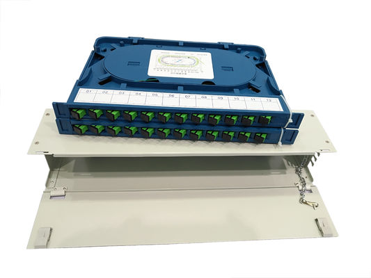 comprar AL Material Panel de parches de fibra óptica 12 puertos 24 puertos bandeja de empalme integrada conectores SC/LC/FC/ST Fabricación en línea