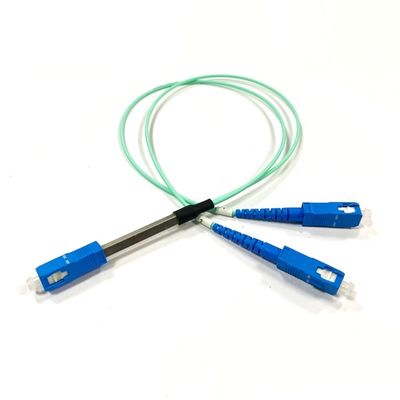comprar Diseño para el separador de fibra óptica coreano con conector SC UPC de modo único con doble ventana FBT acoplador PLC splitter Fabricación en línea
