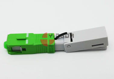comprar Pérdida de inserción instalable en el campo integrada de la conexión 0.3dB del SC APC del conector FTTH rápidamente Fabricación en línea