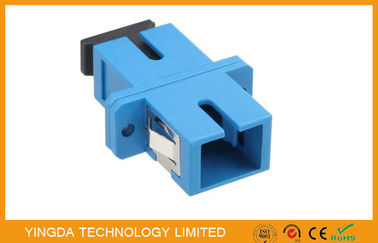 comprar SC óptico a dos caras unimodal/UPC del adaptador de la fibra con el clip del acero inoxidable Fabricación en línea