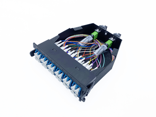 comprar 8 asamblea de cable del Hydra del módulo G657A2 LSZH del casete de las fibras MPO APC Fabricación en línea