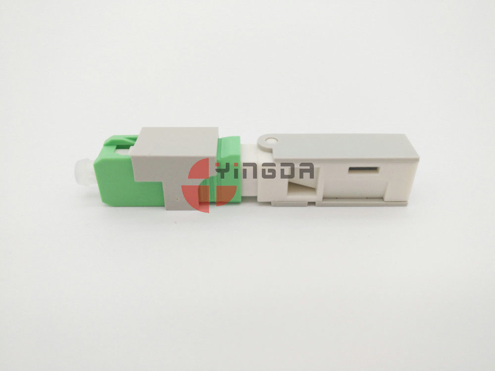 La cubierta mecánica del conector del SC APC de la fibra óptica de FTTH pre pulió la fibra para el cable de descenso