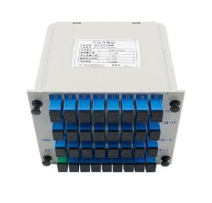 Precisión de rendimiento Splitter Fibra de modo único PLC 1x32 tipo vertical SC UPC APC conector