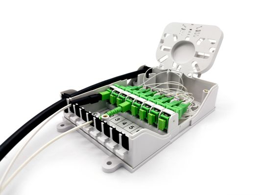 8 puertos de la caja de distribución de fibra óptica SC pasar por el diseño en FTTH GPON CATV