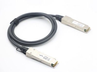 40G SFP DAC Cable QSFP+ a QSFP+ Cable de cobre pasivo PVC negro